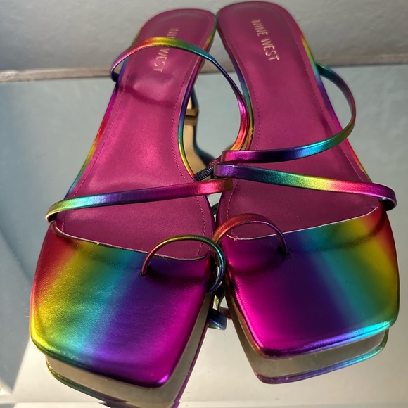 Nine West Mid heel slide (rainbow) 8.5 - Picture 9 of 14
